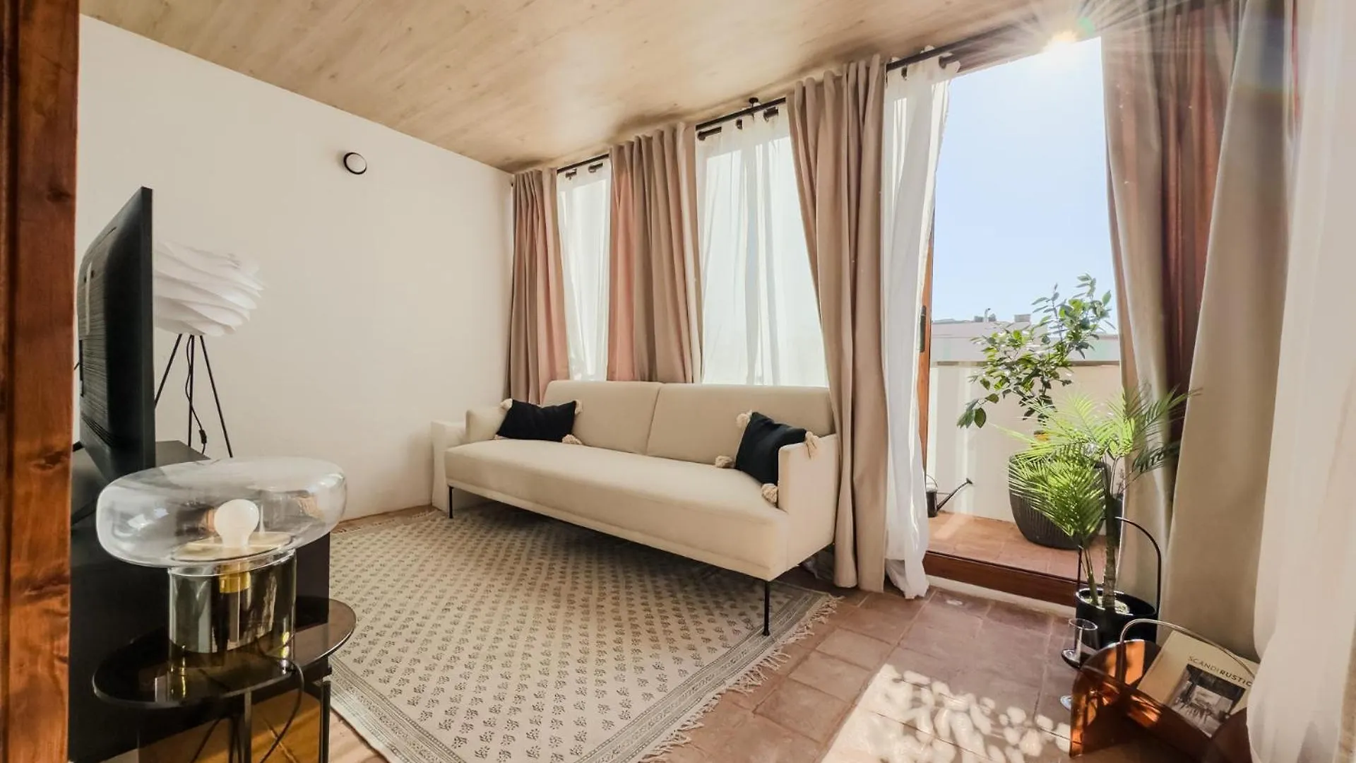 Apartamento Oasis Suites Downtown Barcelona