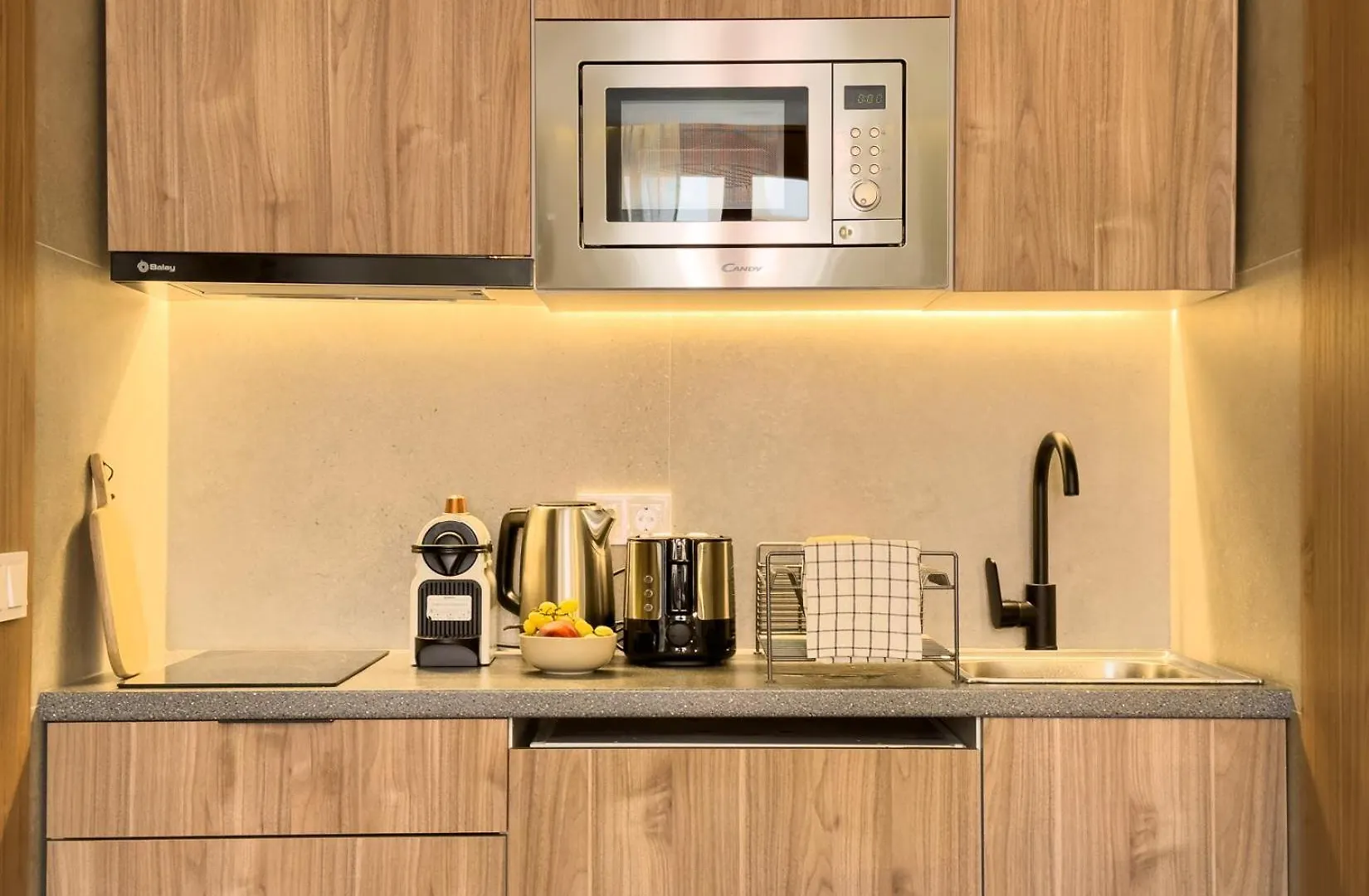 Oasis Suites Downtown Barcelona