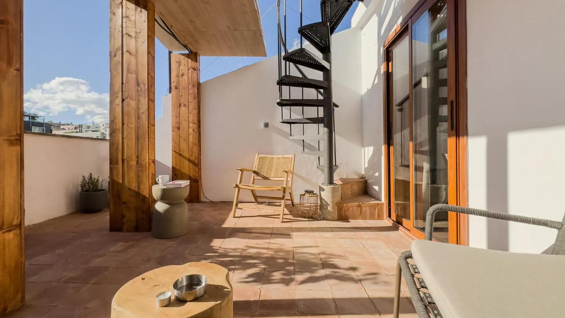 Oasis Suites Downtown Barcelona Apartment