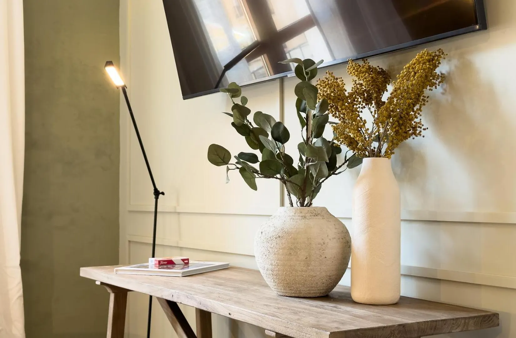 Oasis Suites Downtown Barcelona
