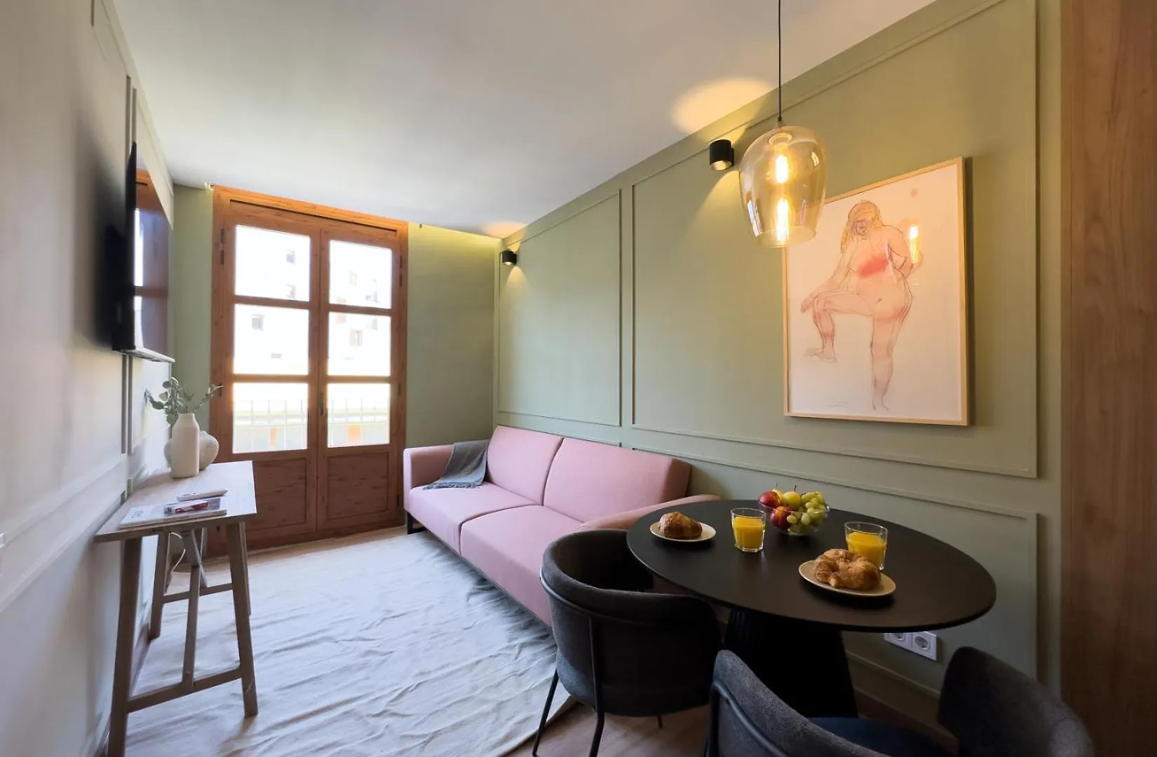Oasis Suites Downtown Barcelona