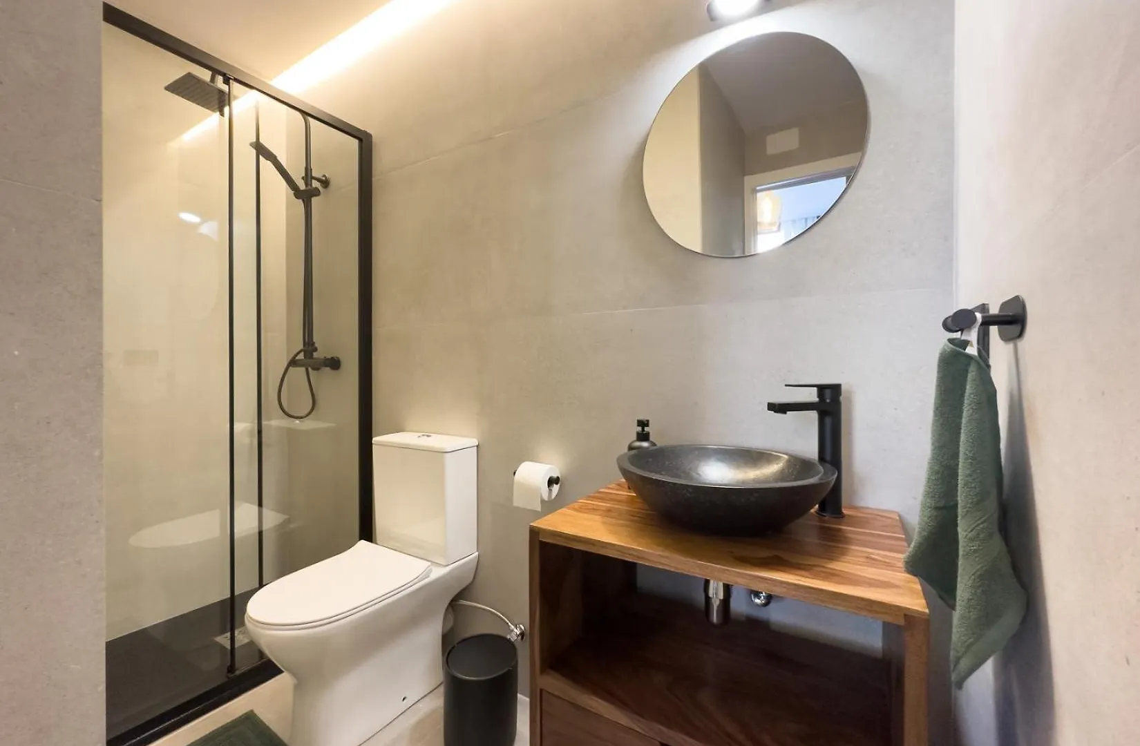 Oasis Suites Downtown Barcelona Spain