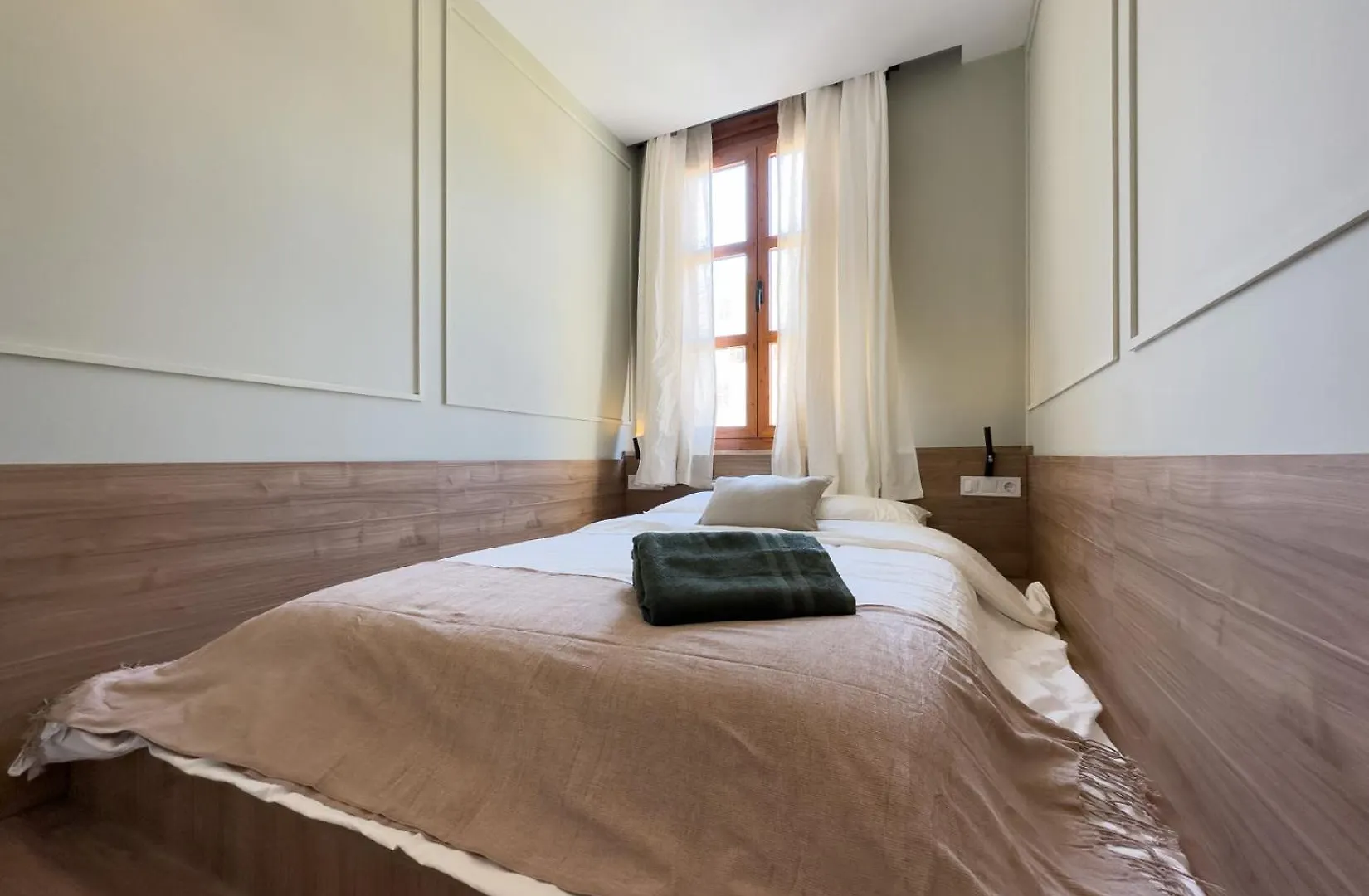 Oasis Suites Downtown Barcelona 0*,